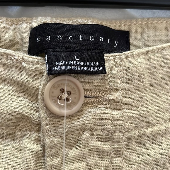Santuary  woman’s shorts - Picture 3 of 4